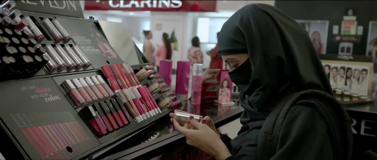 Lipstick Under My Burkha