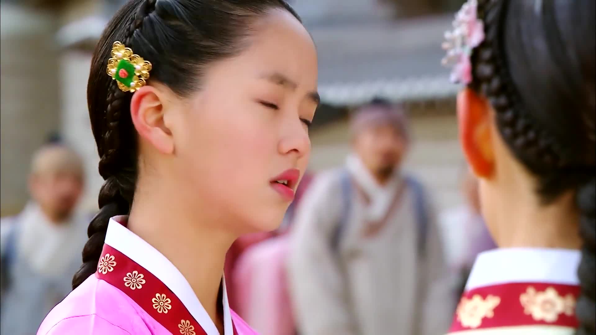 The Moon That Embraces The Sun