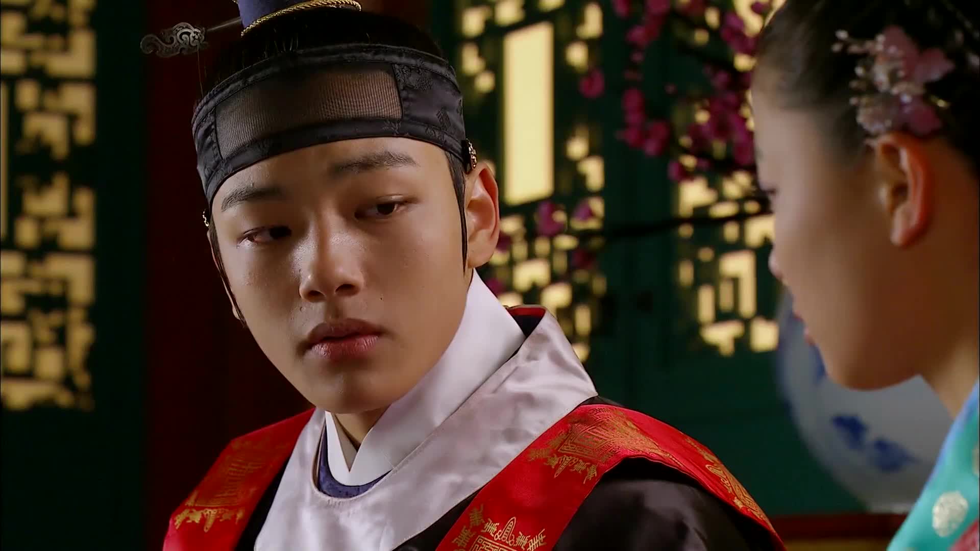 The Moon That Embraces The Sun